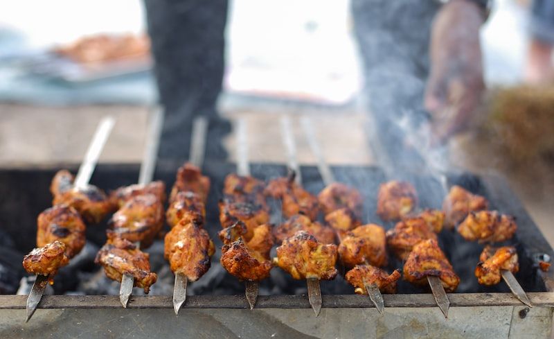 Pollo afgano en Delhi